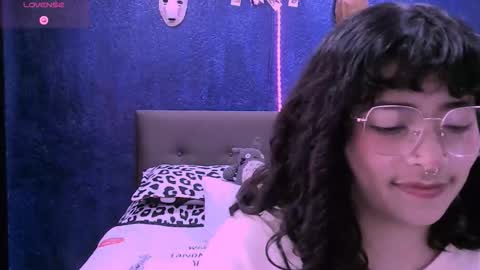 Nina online show from October 20, 1:36 pm