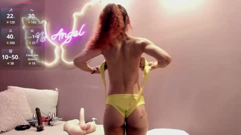 Snapshot of ninna_monroe_ chatting on December 11, 4:20 pm Ninna online show from December 11, 4:20 pm