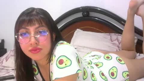 Daph J online show from March 7, 8:00 pm