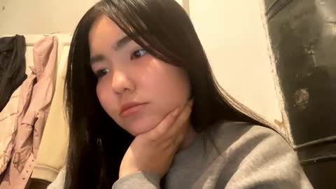 Molly online show from December 17, 10:19 am