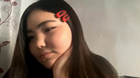 Molly online show from December 19, 10:29 am