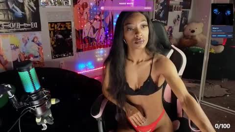 NIVIA WOLFE online show from December 2, 12:39 pm