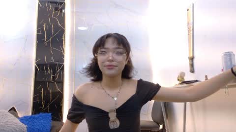    online show from July 17, 12:20 pm