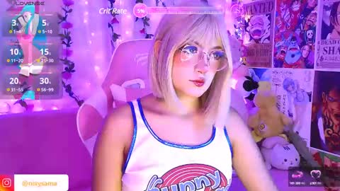 Nixy Sama online show from February 4, 12:33 pm