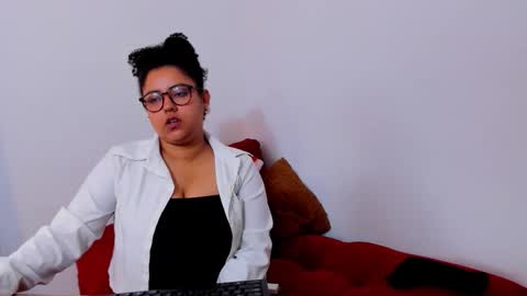 N O A online show from January 12, 8:58 pm