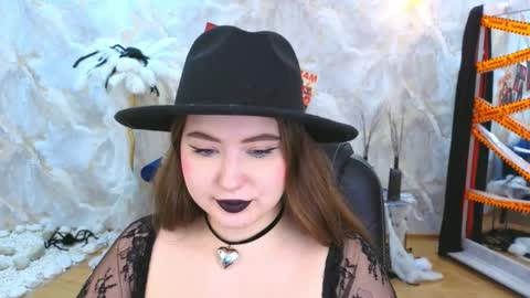 noirwhisper online show from October 30, 7:15 pm