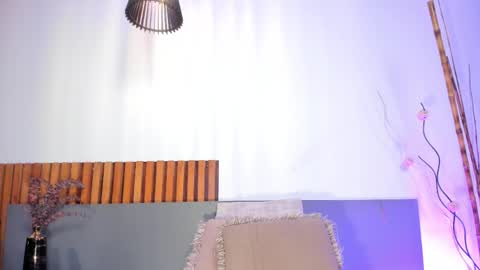 Nora Da Silva online show from April 21, 1:31 am