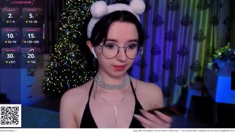 Nora Failure online show from January 6, 2:10 pm