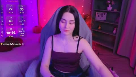 Nora online show from May 14, 5:57 am