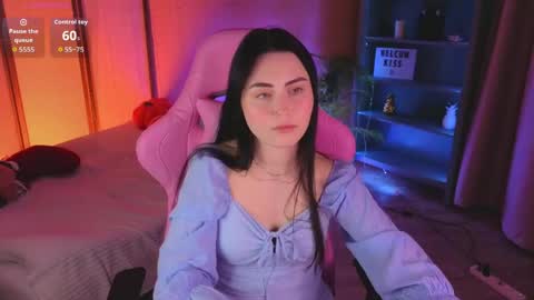 Nora online show from May 1, 5:43 am
