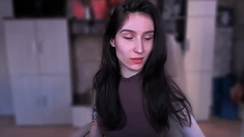 Hazel online show from February 21, 5:30 am