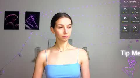 Snapshot of not_yourtoy chatting on October 20, 2:09 pm Hello My name is Helene NTMU Finger up if u like what u see online show from October 20, 2:09 pm