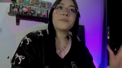  s online show from June 3, 2:01 am