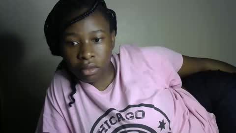 novaah online show from November 5, 2:33 pm