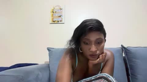 nyrarose online show from January 14, 6:24 pm