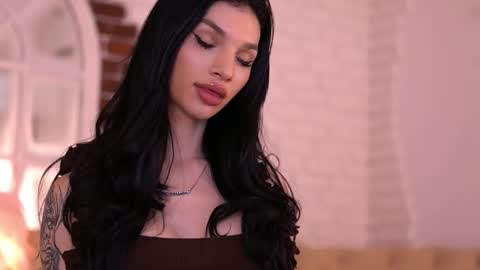 Nyssa online show from March 9, 2:15 am