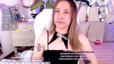 Alex   .    online show from October 4, 11:53 pm