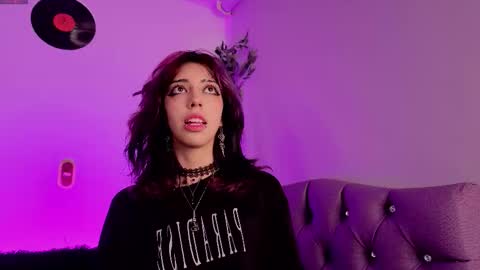   online show from January 10, 5:01 am