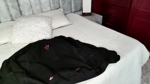 nyxie online show from March 6, 8:48 pm