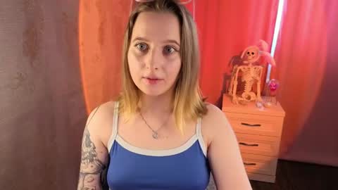 Lili 3 online show from April 24, 3:31 am