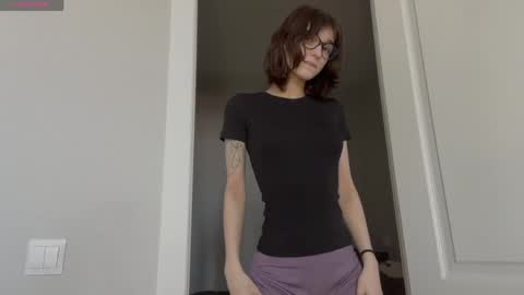 Thea online show from April 12, 7:55 am