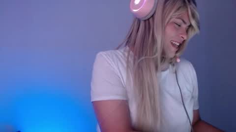 Oh xxxLt4 online show from January 9, 11:02 pm