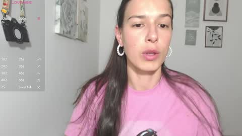 ohanna_ online show from November 11, 10:29 pm