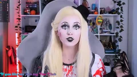 Clementine  Clem  online show from October 31, 9:57 am