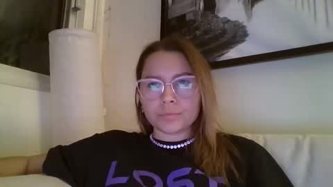 oldanny online show from April 6, 10:11 pm