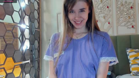 Snapshot of olivia_7 chatting on January 23, 5:10 pm Olivia online show from January 23, 5:10 pm