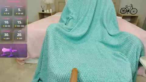 Olivia Hi guys Follow me  online show from September 29, 12:16 am