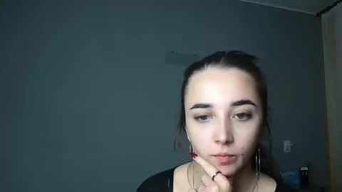 Olivia online show from November 14, 3:45 pm