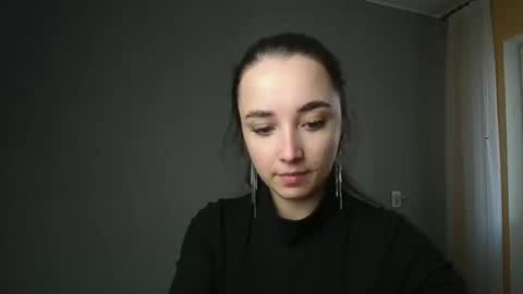 Snapshot of olivia_oliv chatting on February 21, 12:17 pm Olivia online show from February 21, 12:17 pm