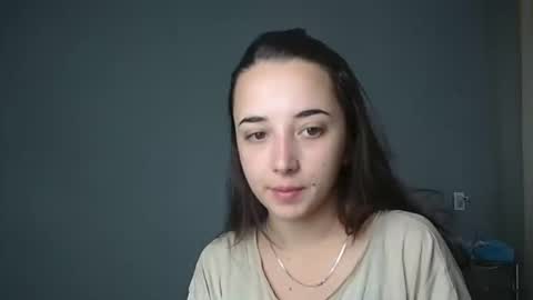Snapshot of olivia_oliv chatting on September 15, 11:51 am Olivia online show from September 15, 11:51 am