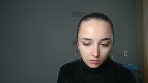 Snapshot of olivia_oliv chatting on October 13, 10:51 am Olivia online show from October 13, 10:51 am