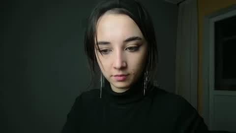 Snapshot of olivia_oliv chatting on January 16, 7:41 pm Olivia online show from January 16, 7:41 pm