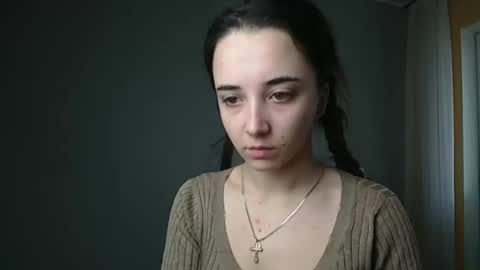 Snapshot of olivia_oliv chatting on January 15, 9:56 am Olivia online show from January 15, 9:56 am