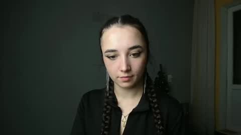 Snapshot of olivia_oliv chatting on January 7, 10:41 pm Olivia online show from January 7, 10:41 pm