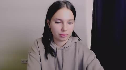 Olivia online show from September 29, 3:44 am