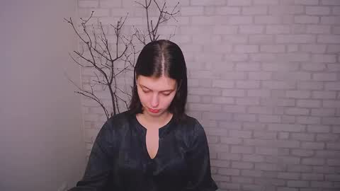 Olivia online show from January 3, 1:58 pm