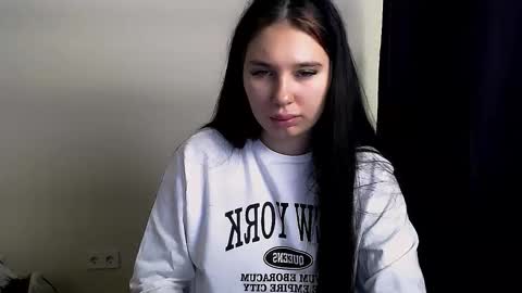 Olivia online show from November 4, 4:28 am