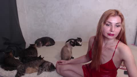 Olivia online show from December 22, 1:53 am