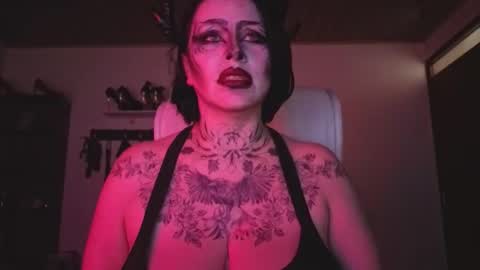   online show from December 1, 2:42 pm