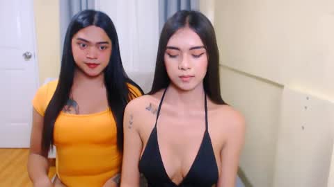 olivia_xxo online show from June 24, 2:21 am