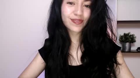 oliviaaa__ online show from November 23, 11:17 pm