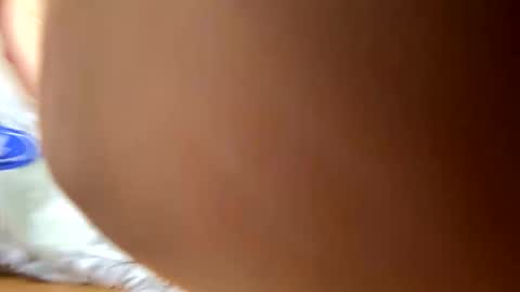 oliviaaraee online show from March 7, 6:59 pm