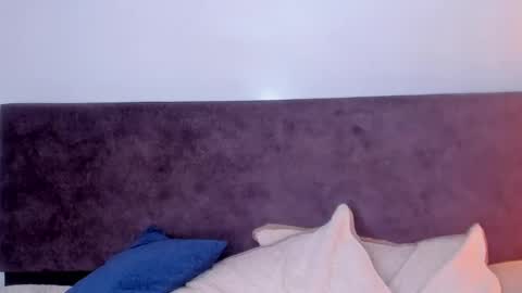 OLIVIA online show from September 23, 1:26 am