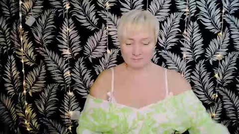 Kelly online show from January 4, 12:16 pm