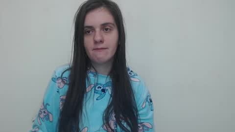 Snapshot of oliviasager chatting on February 14, 3:00 am Mistress Olivia online show from February 14, 3:00 am
