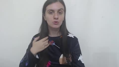 Snapshot of oliviasager chatting on January 24, 8:53 pm Mistress Olivia online show from January 24, 8:53 pm